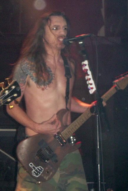 Image: 071113--skid_row/web/skid_row04.jpg