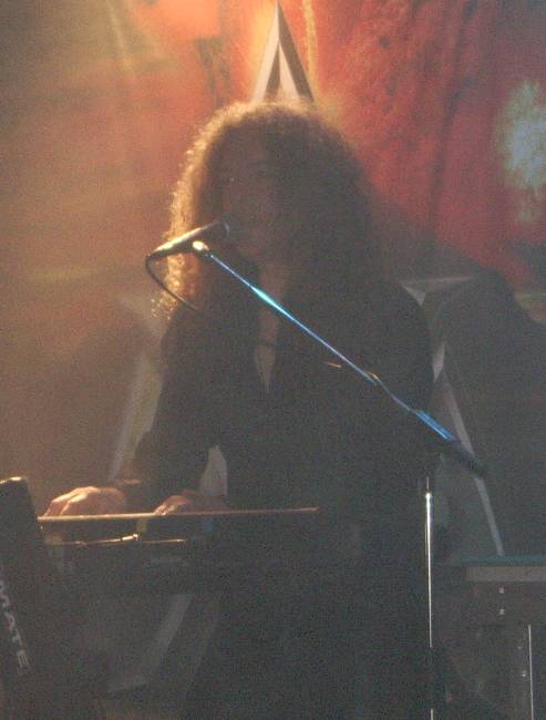 Image: 080108--helloween/web/axxis09.jpg